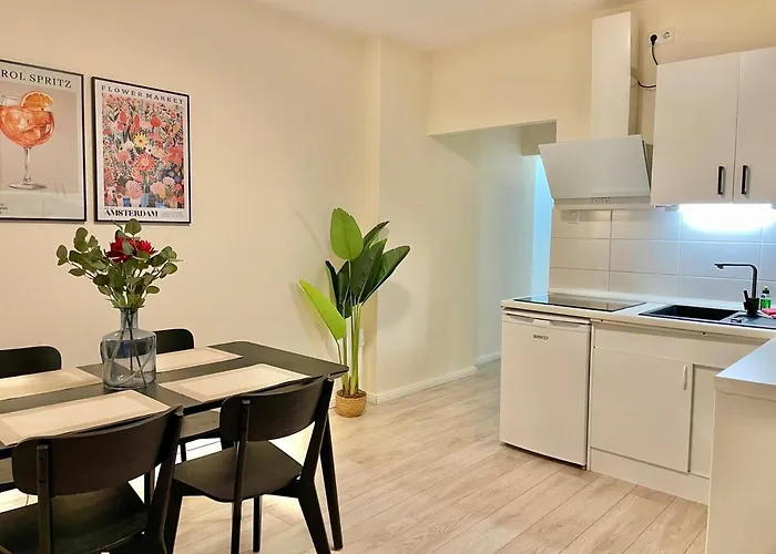 Caricasa Top Location Hamburg Гамбург